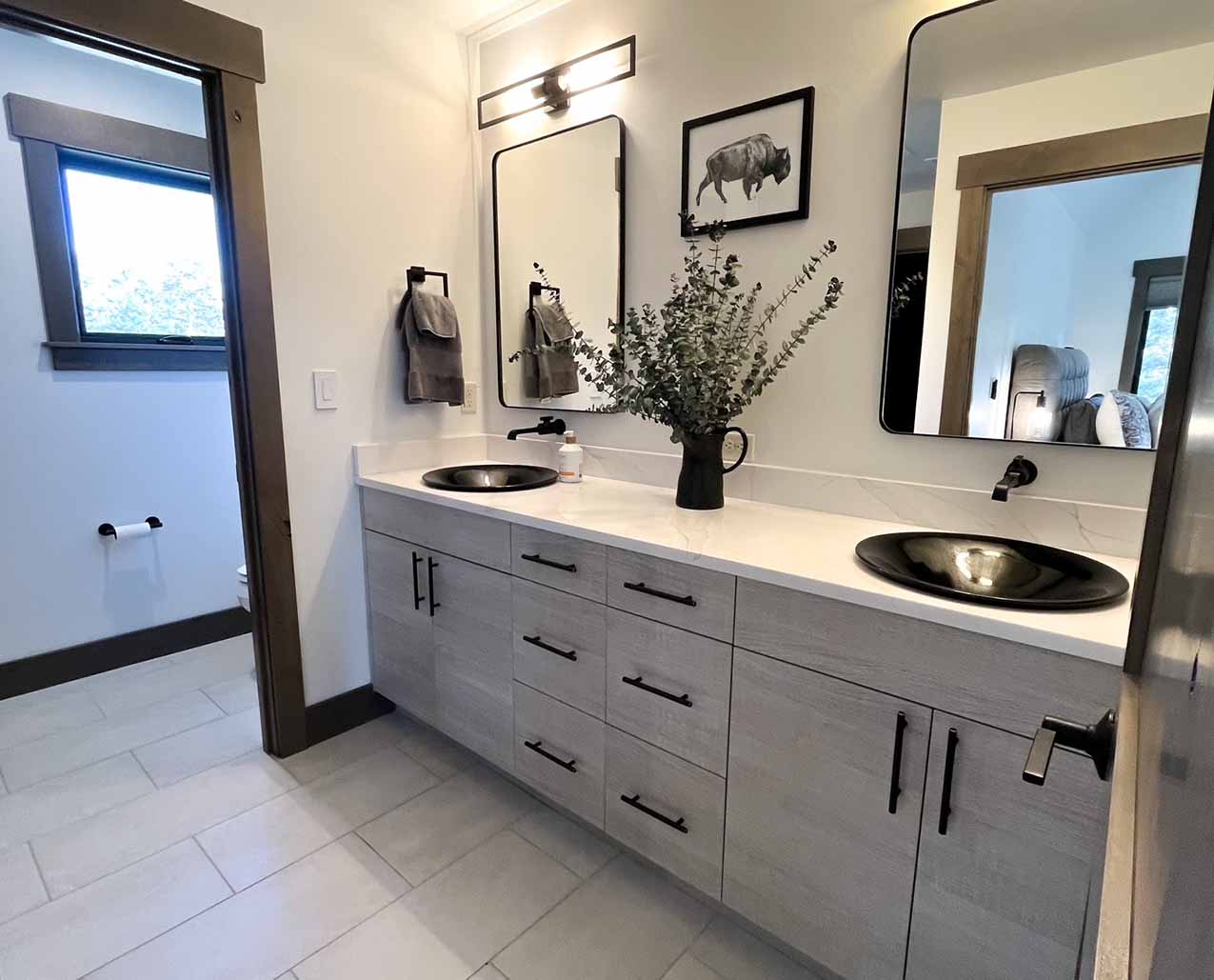 Jackson Creek Mountain Chalet slider image 2