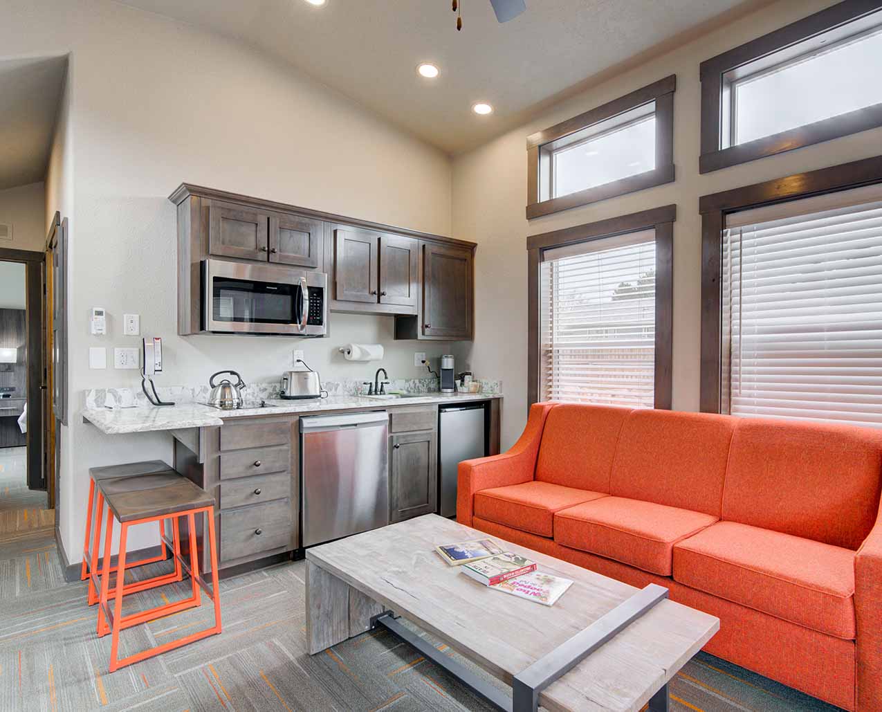 Jim Bridger Explorer Cabins slider image 1