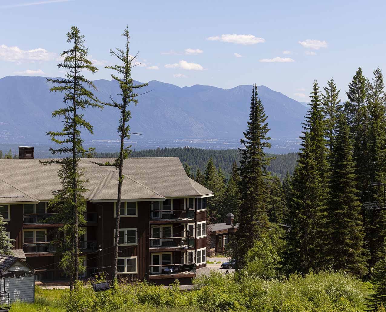 Lodging at Whitefish Mountain Resort slider image 1