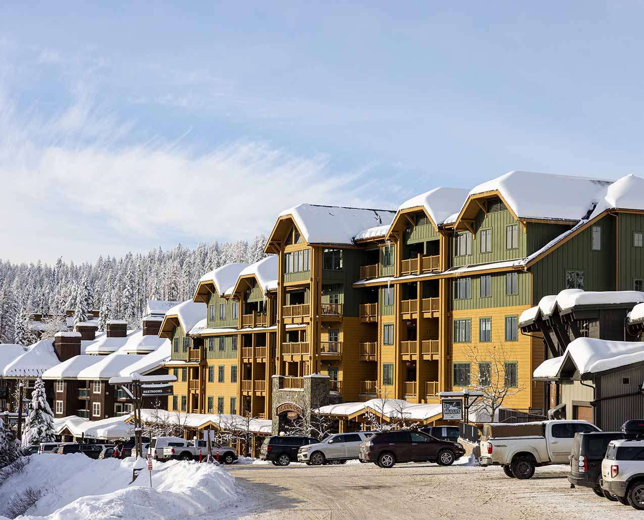 Whitefish Mountain Resort Downhill Ski Area slider image 5