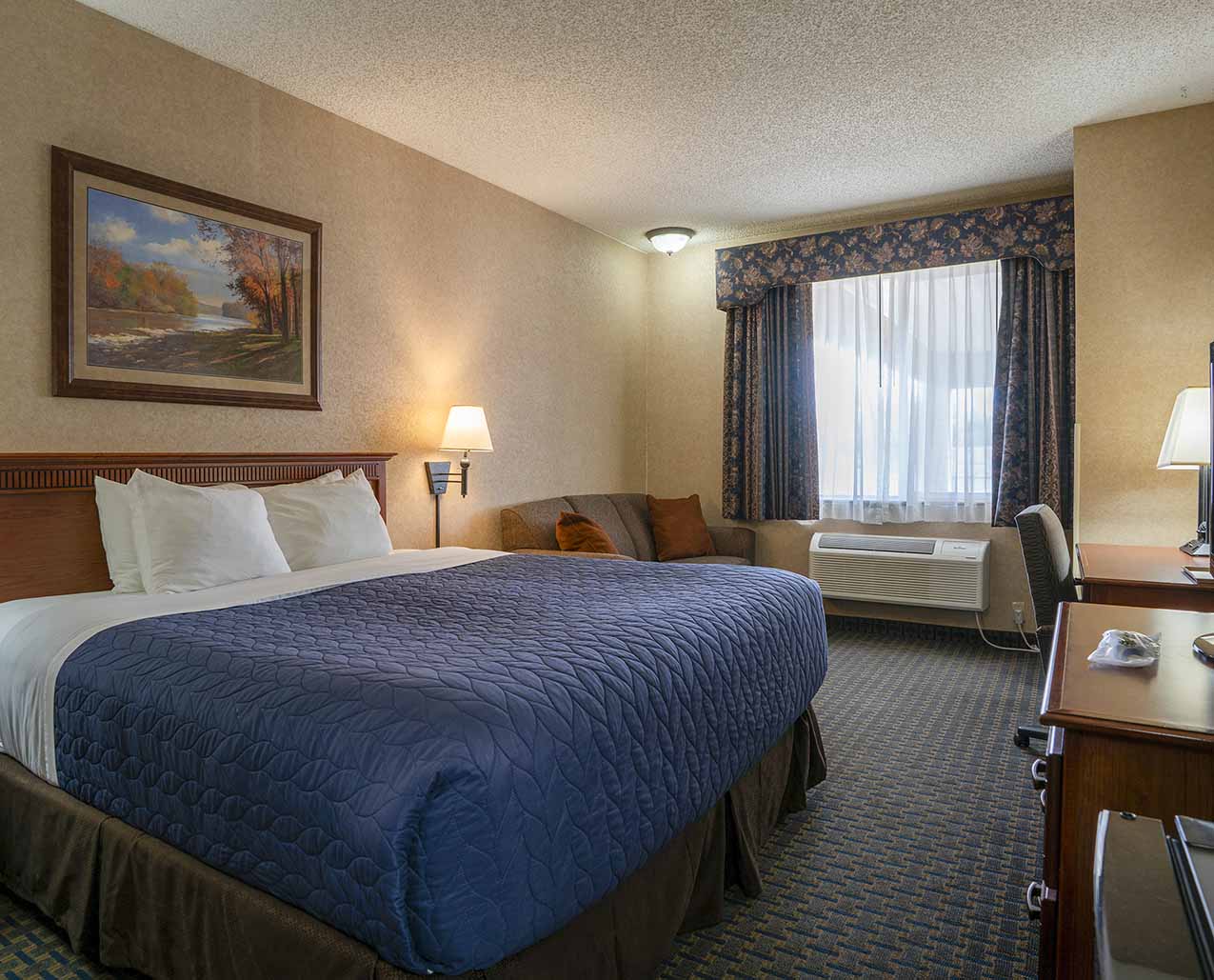 Miles City Hotel slider image 2