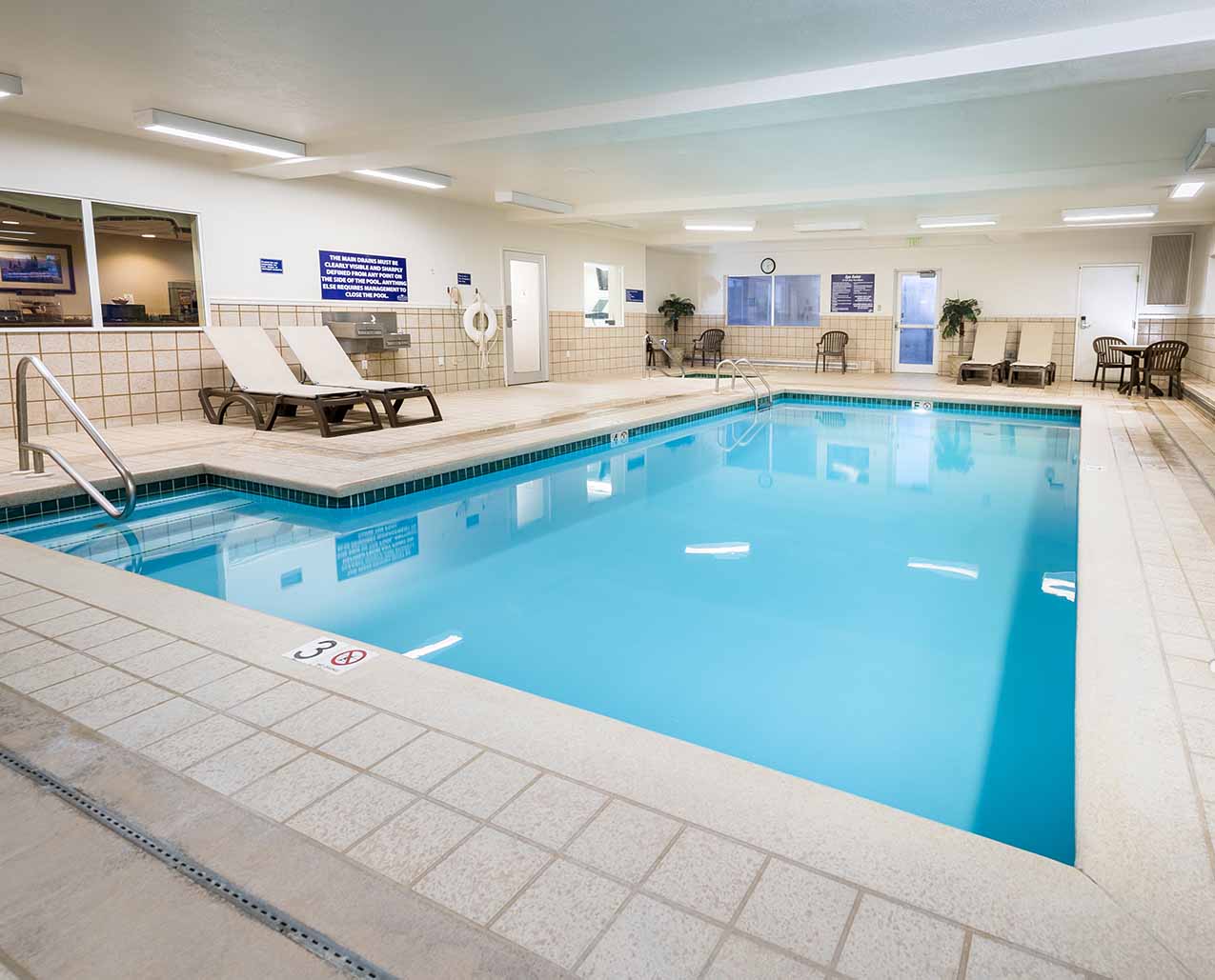 Crystal Inn Hotel & Suites Great Falls slider image 3