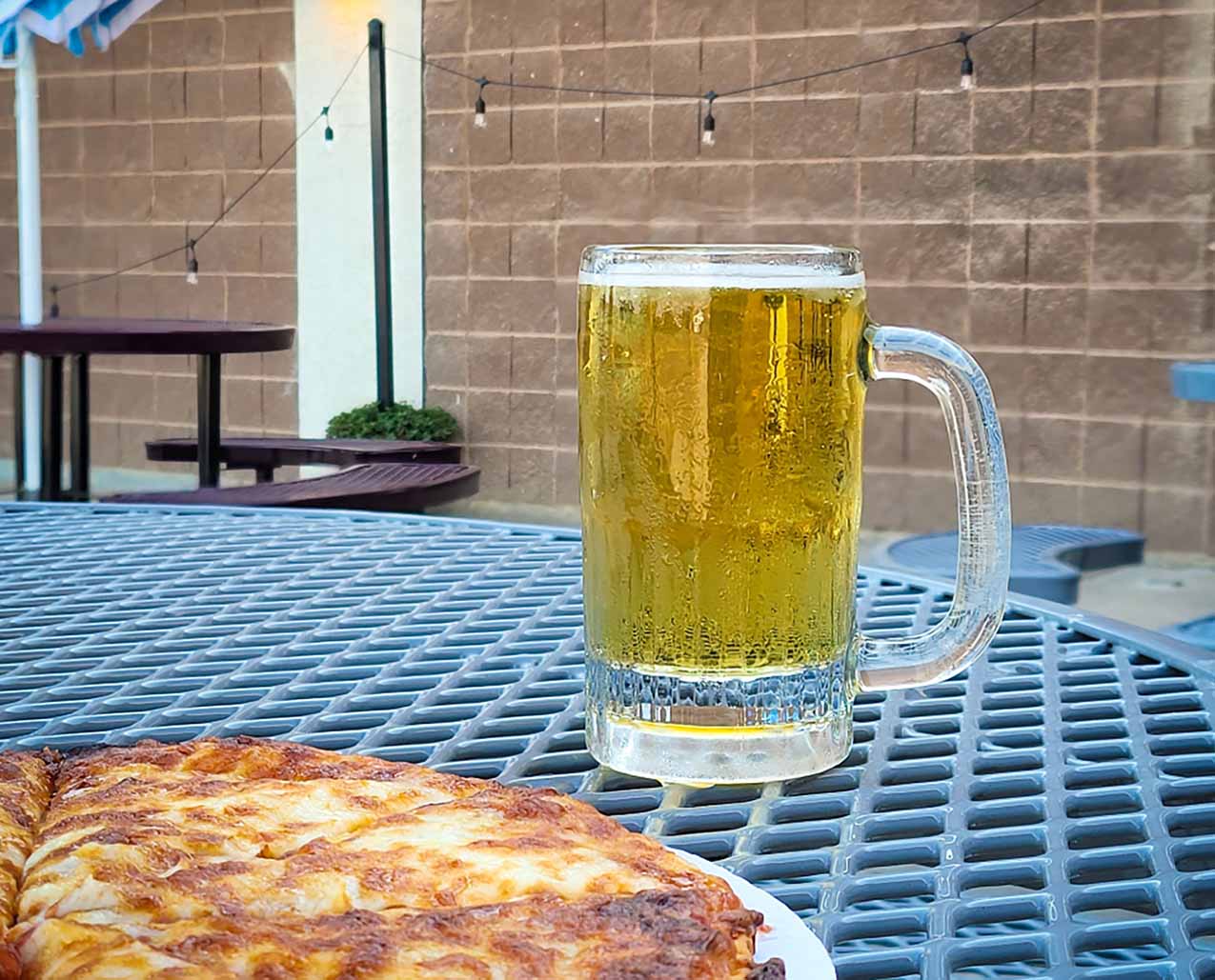 Gallery Lounge slider image 2