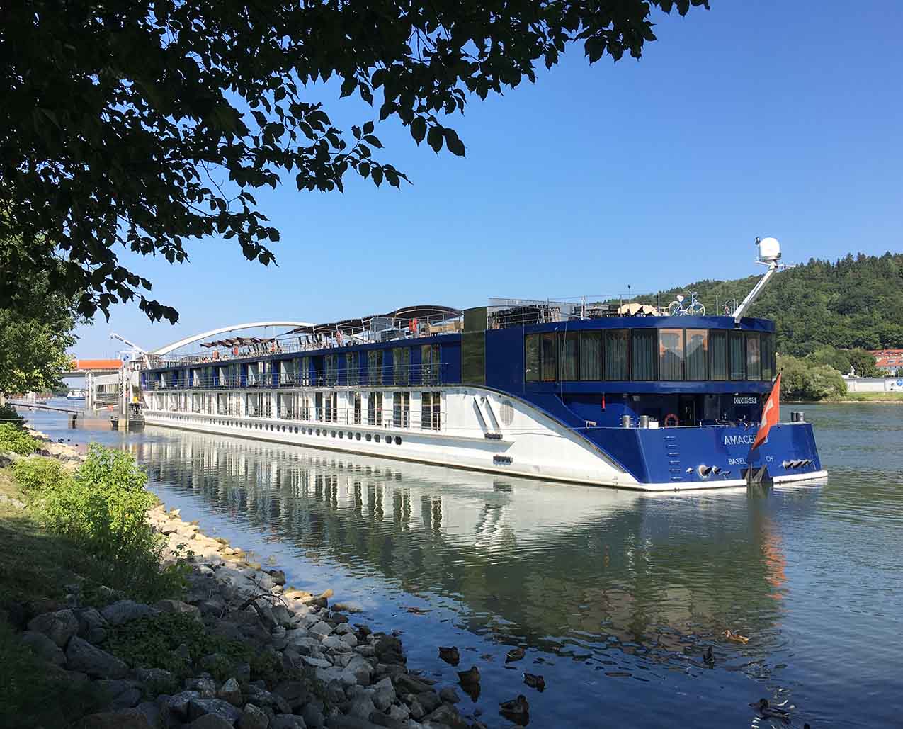 Travel with the Schoeps slider image 5