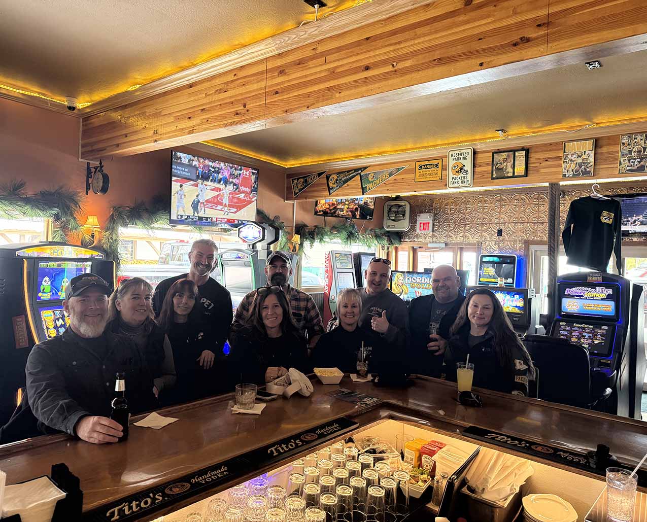 Bullwinkle’s slider image 1