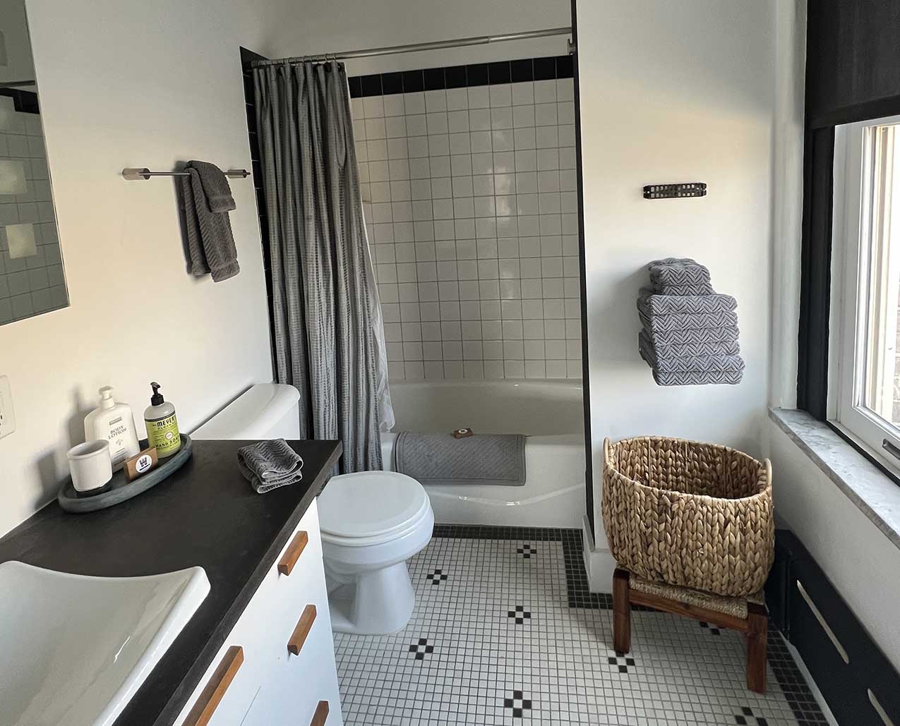 Wilma Studio 54 slider image 1