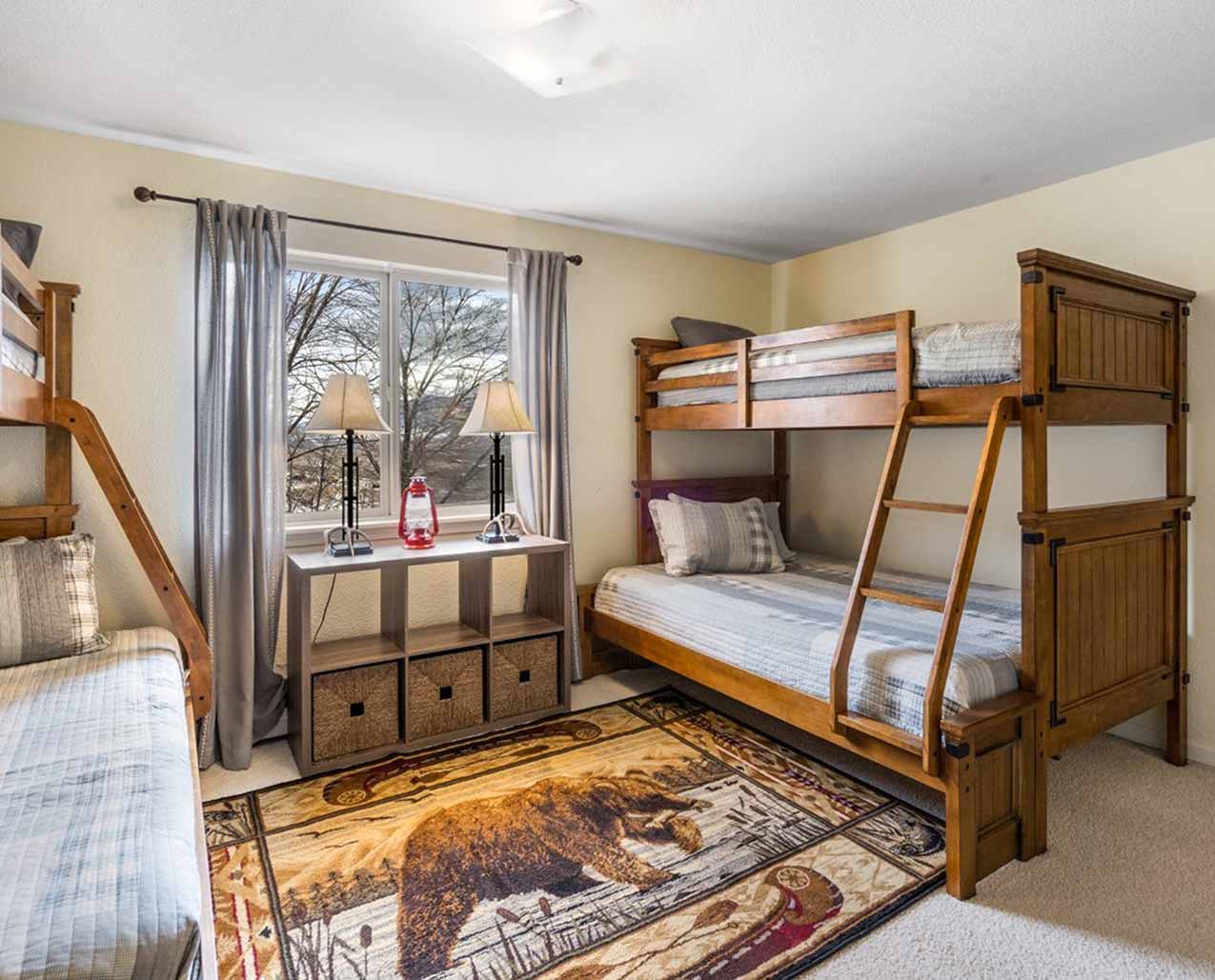 Saddle Ridge Retreat slider image 2