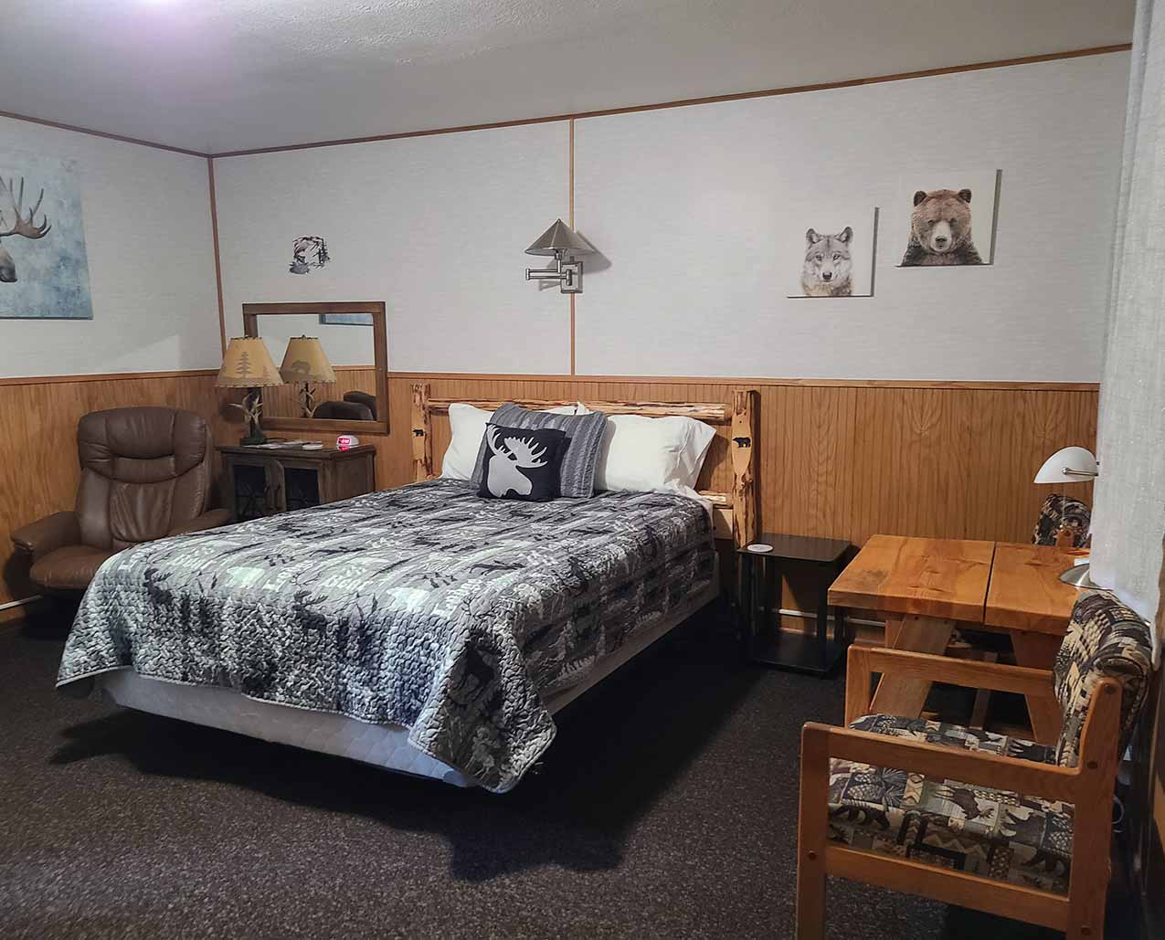 Three Bears Motel slider image 2