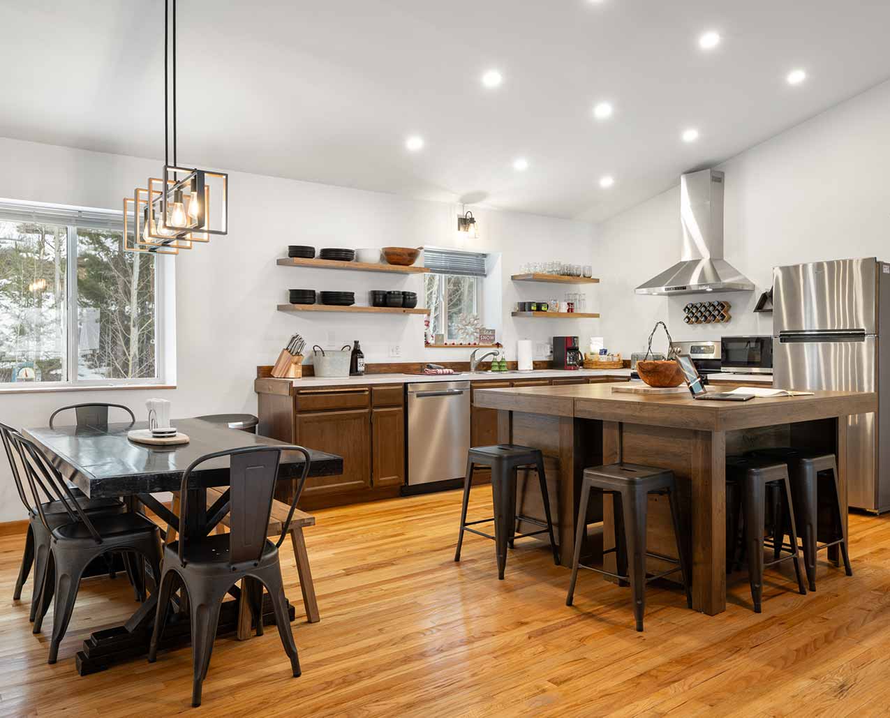 Switchback Premier Adventure Properties slider image 3