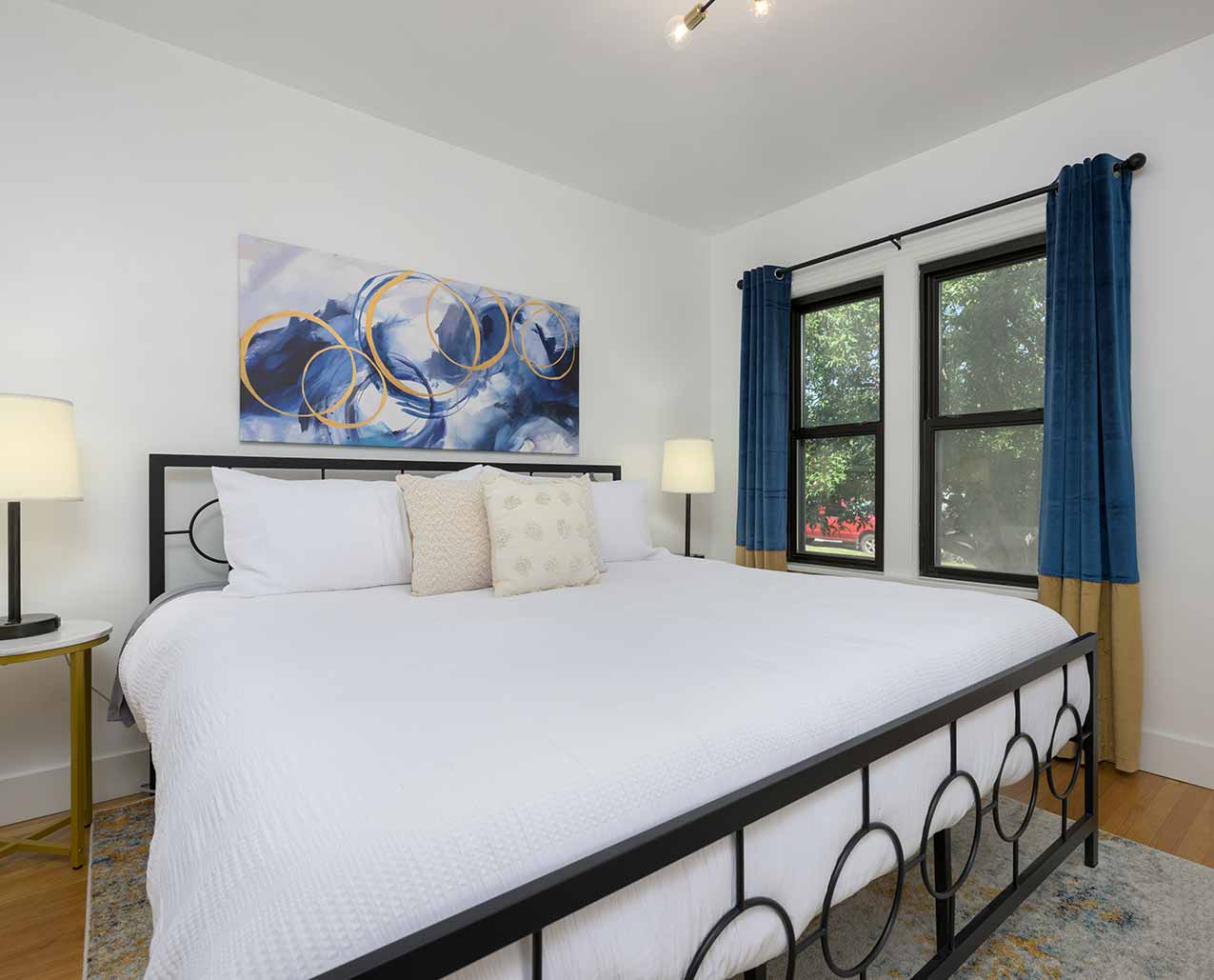 Black Diamond Bungalow slider image 3