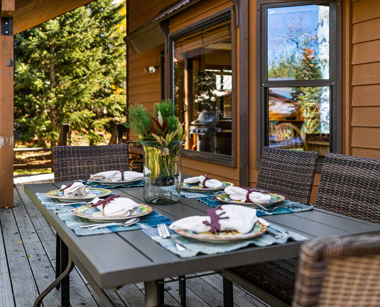 Lionhead Retreat slider image 2