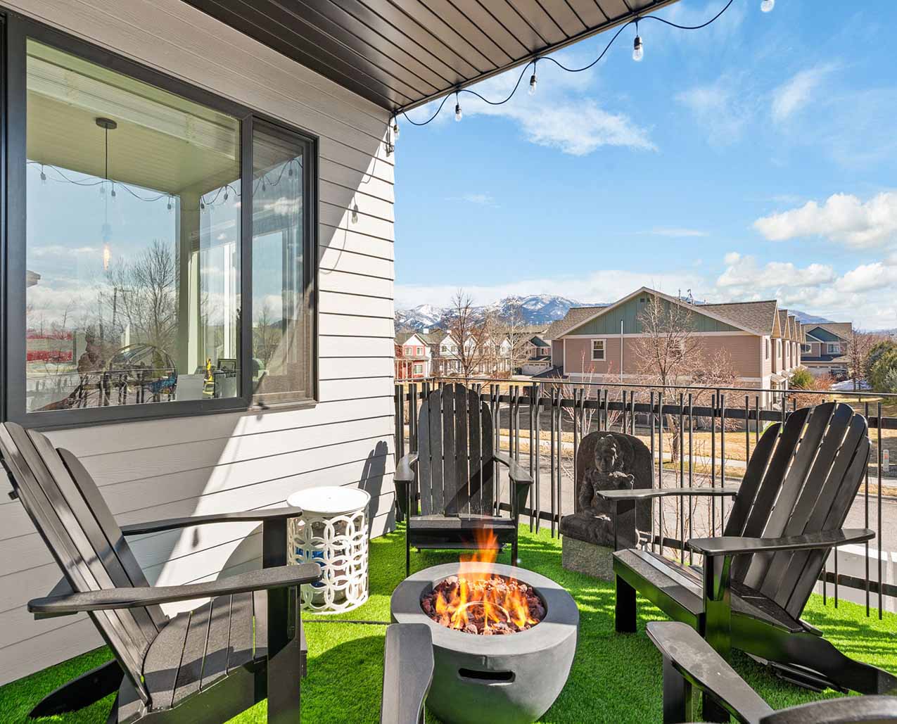 Warblers Nest slider image 1