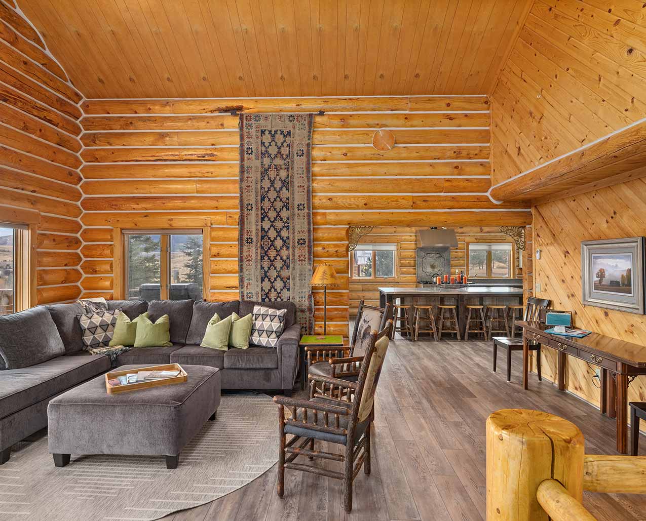 Spruce Lodge slider image 1