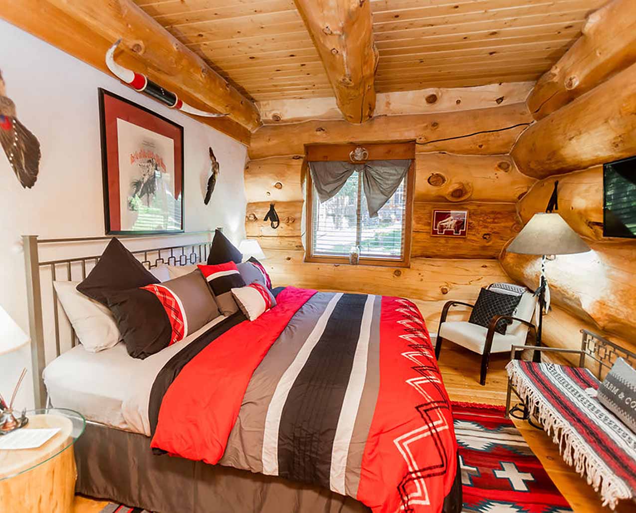 Gallatin River Guest Cabin slider image 2
