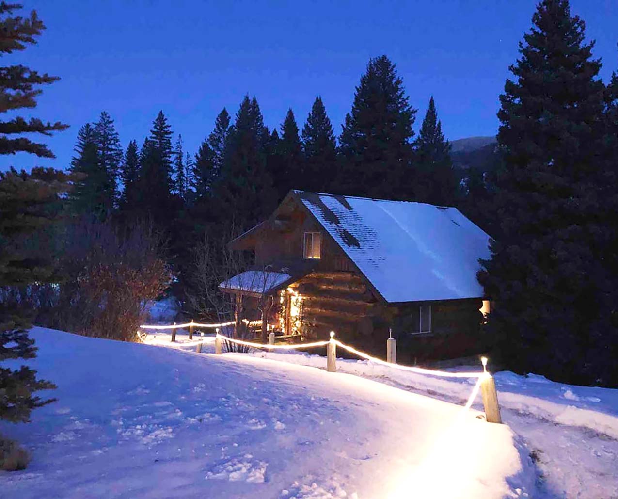 Gallatin River Guest Cabin slider image 5
