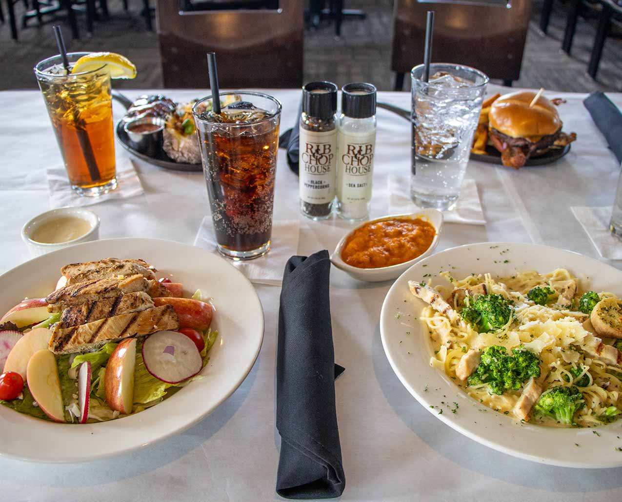 Montana's Rib & Chop House | Bozeman slider image 2