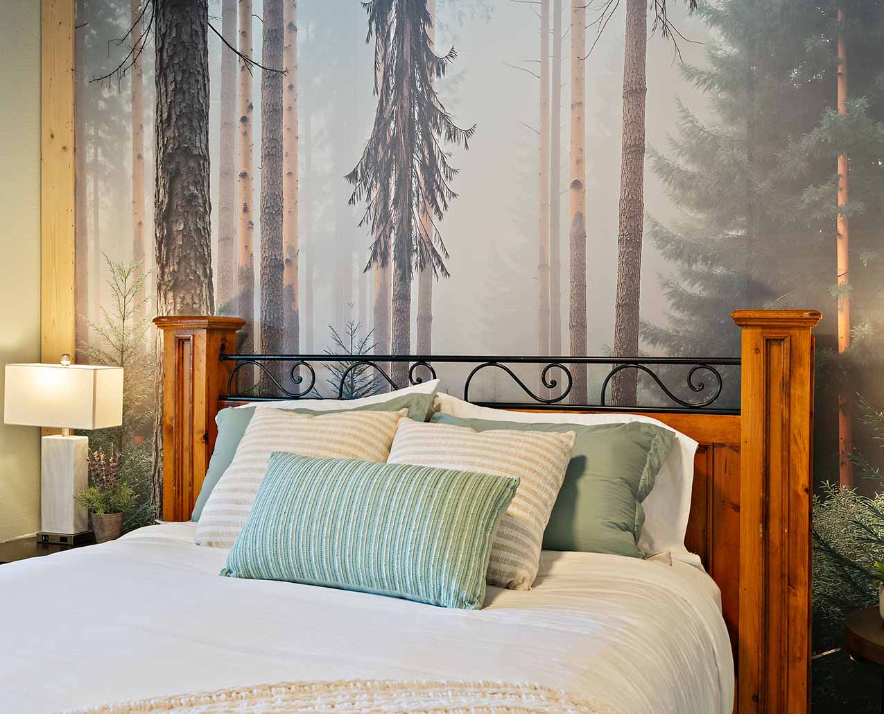 Lewistown Pine View Retreat slider image 3