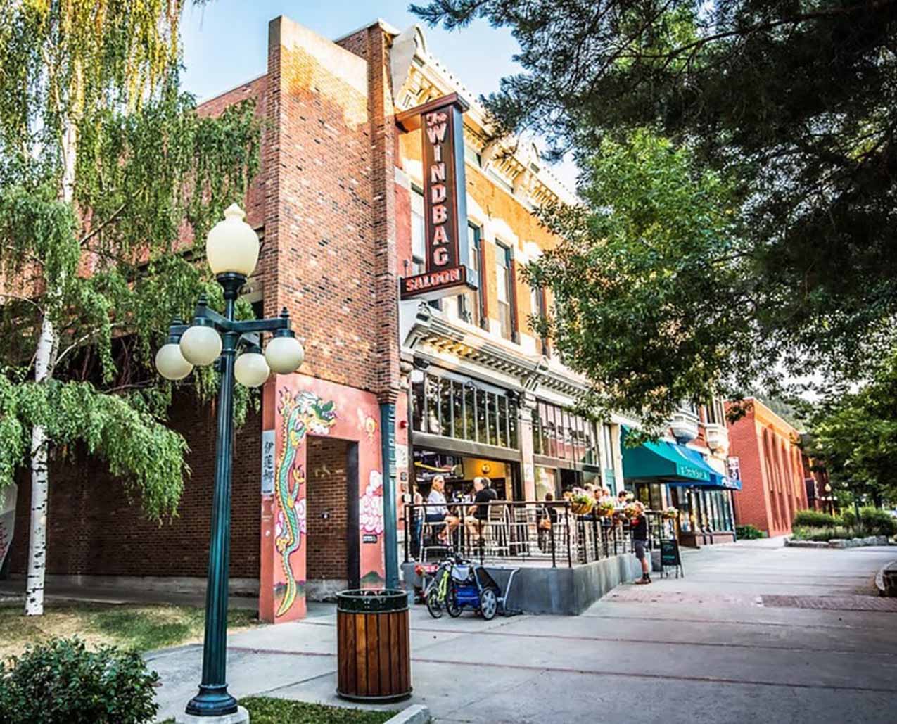 Windbag Saloon & Grill