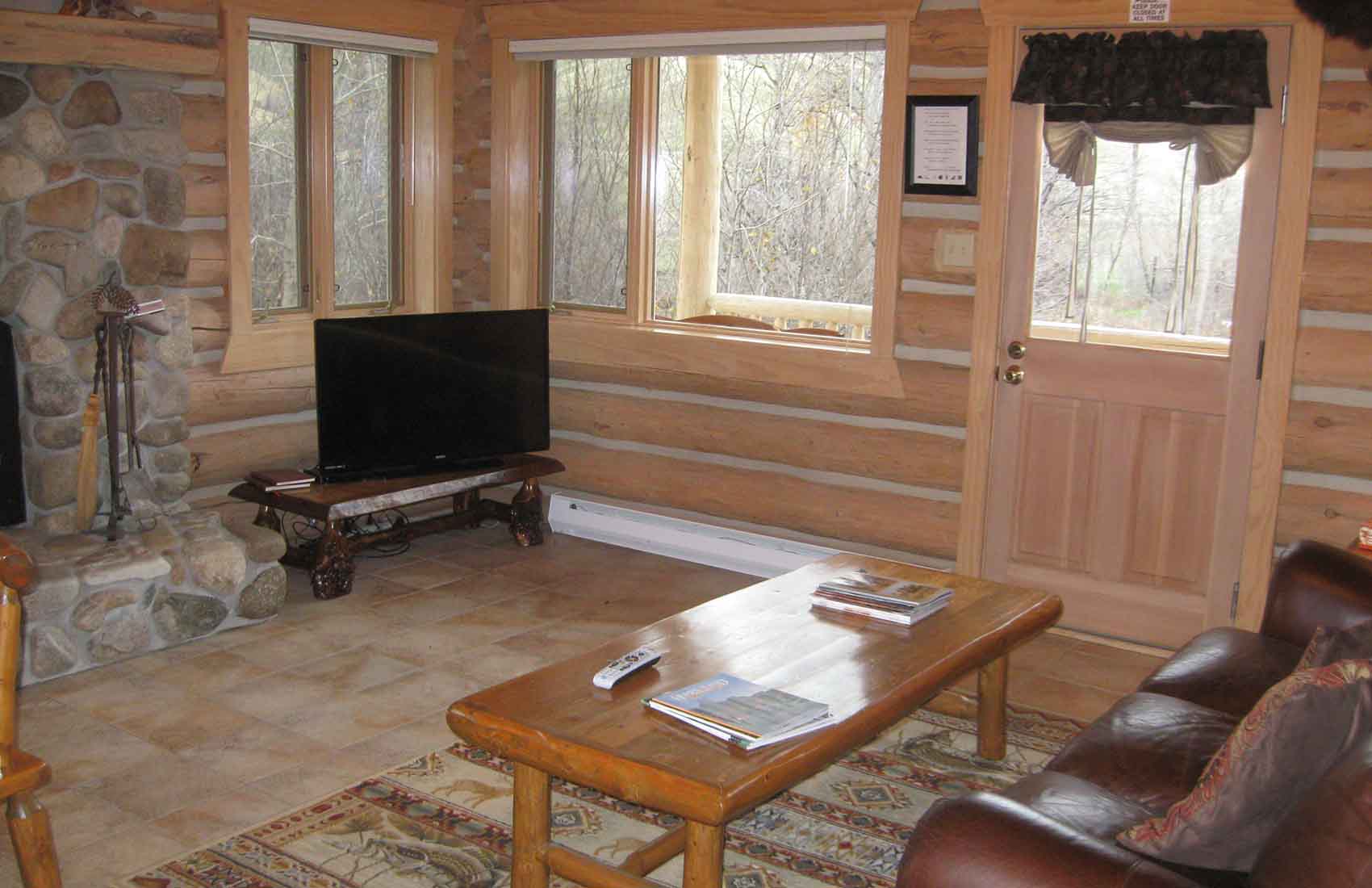 Rye Creek Lodge slider image 3