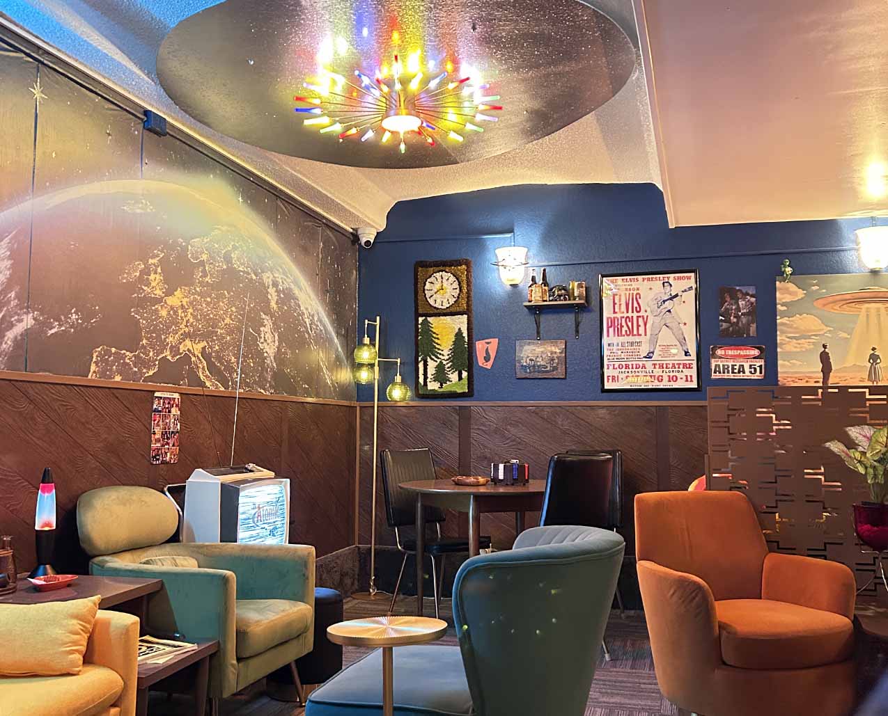 Atomic Underground Lounge