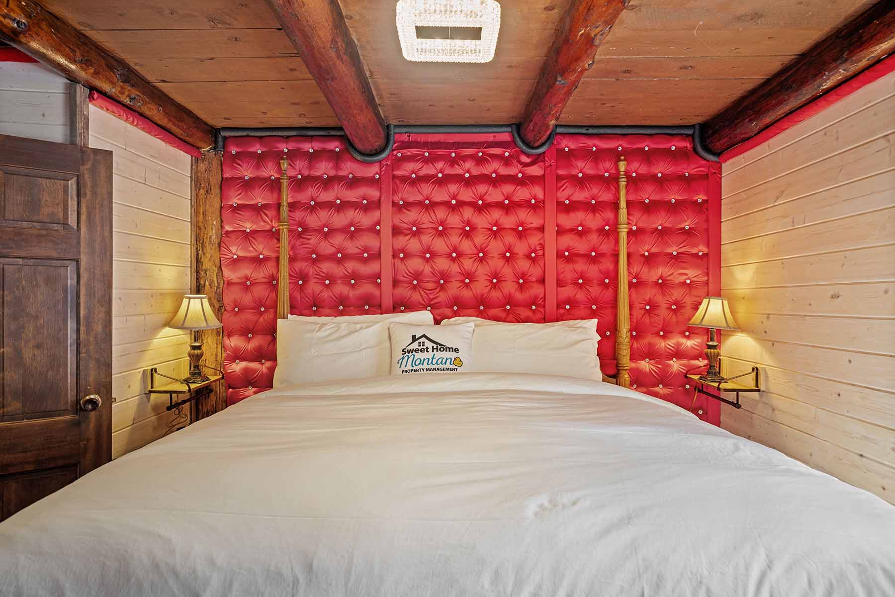 The Moose Bunkhouse slider image 1