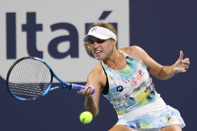 Top seeds Sofia Kenin, Elina Svitolina advance in Paris - 2LT News