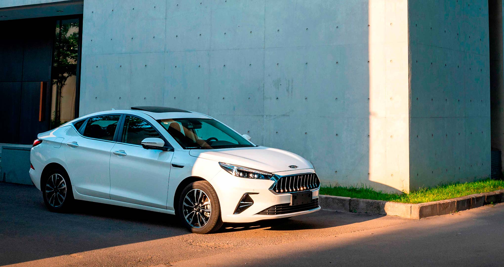 Jac j7 black