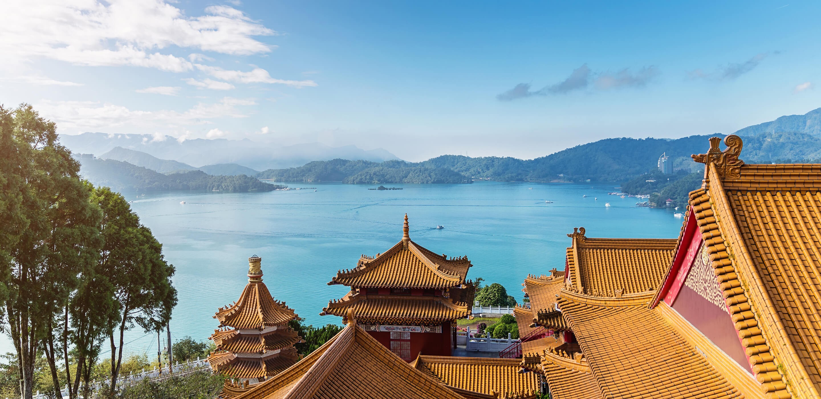 Sun Moon Lake 2 Day Tour (Classic)