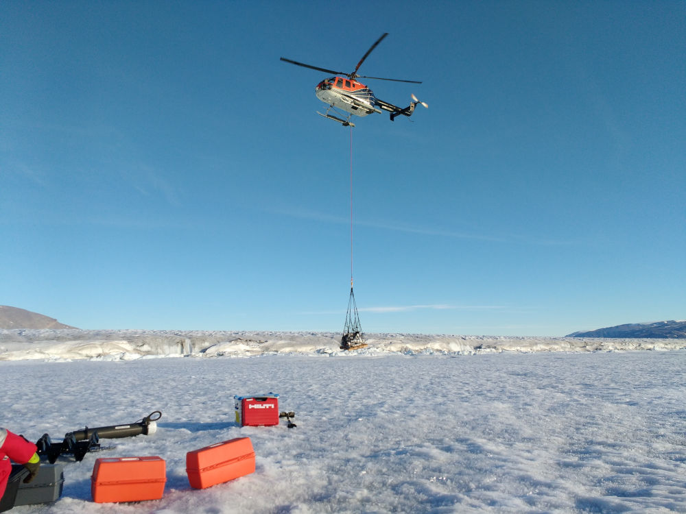 Nioghalvfjerdsfjorden