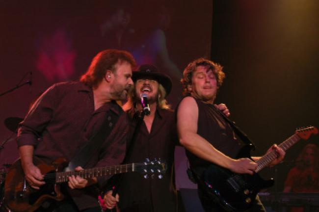 Above Don Barnes Donnie Van Zant And Danny Chauncey Of 38