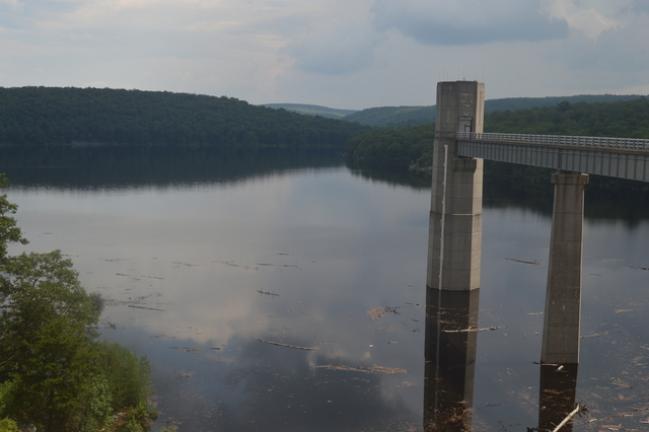 army corps reverses course releases water from francis walter dam