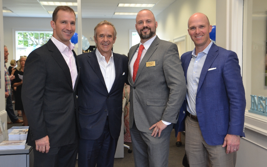 William Raveis Celebrates Grand Reopening With Ribbon Cutting The
