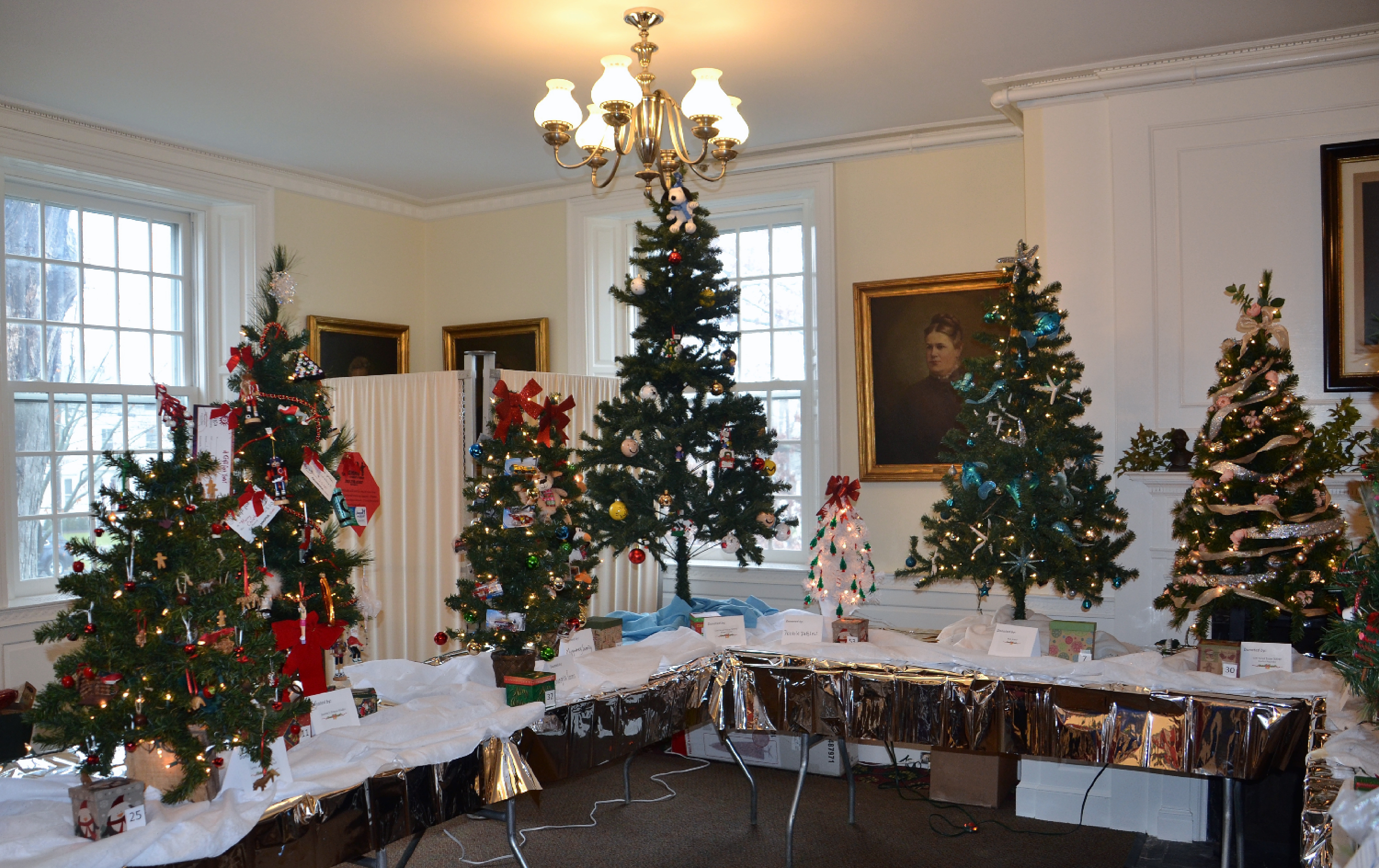 Holiday Weekend Event Annual Festival of Trees Lights Up The Library