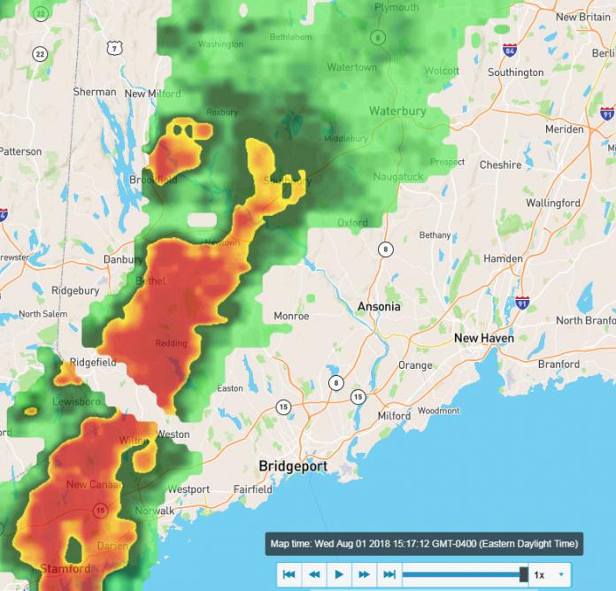 Severe Thunderstorm Warning / Severe thunderstorm warning issued as