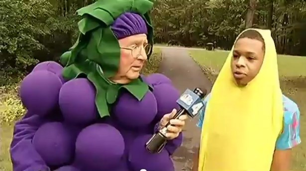 This Reporter Wore A Grape Costume To Interview Boy In Banana This Reporter Wore A Grape Costume To Interview Boy In Banana