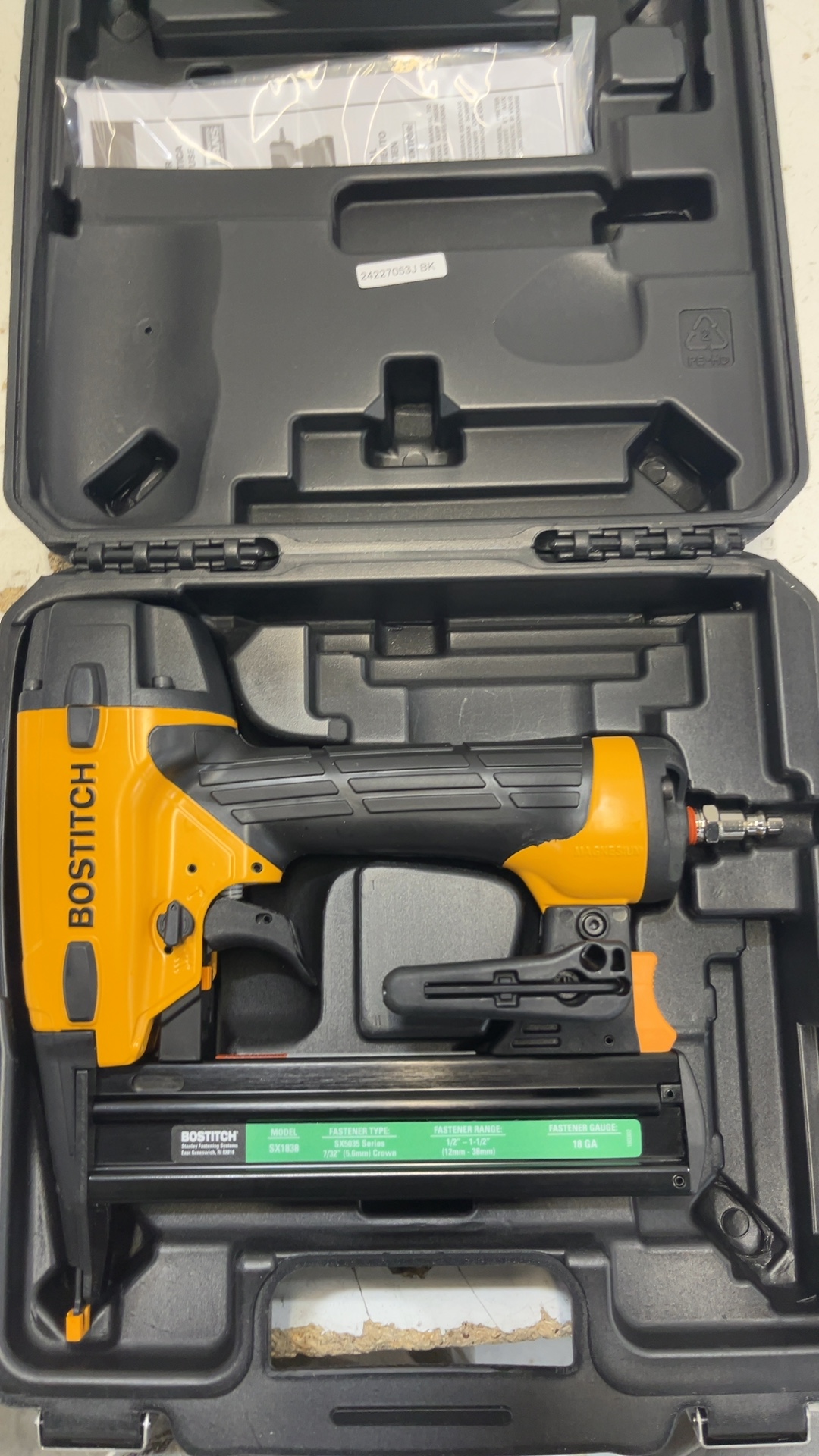 BOSTITCH Brad Nailer Kit, 18GA, Smart Point, Pneumatic (BTFP12233) $125 MSRP