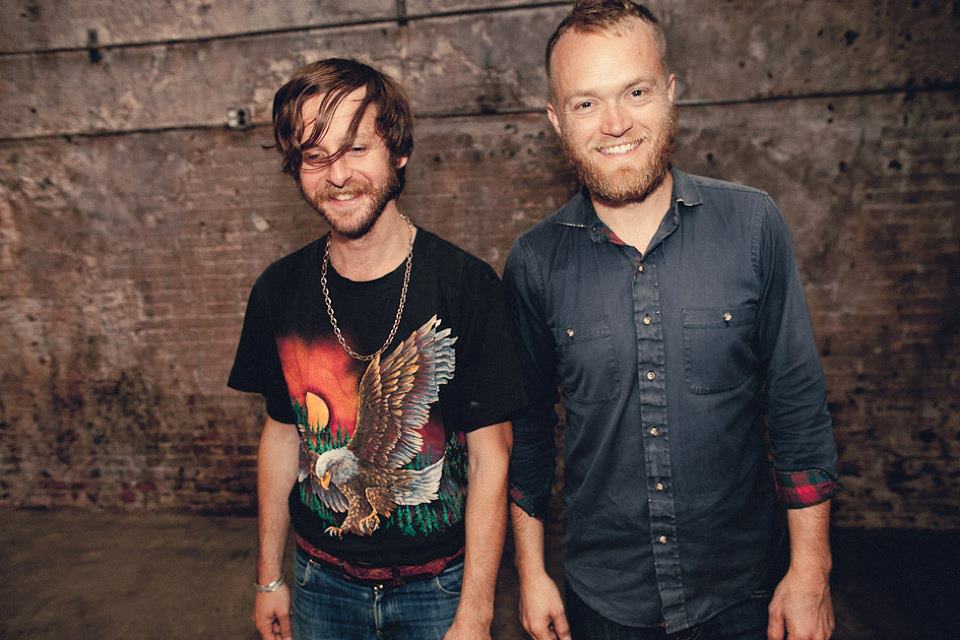 533188_379354162127952_724835440_n