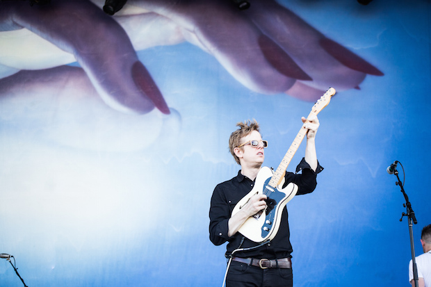 Spoon_Bonnaroo2015-Insert