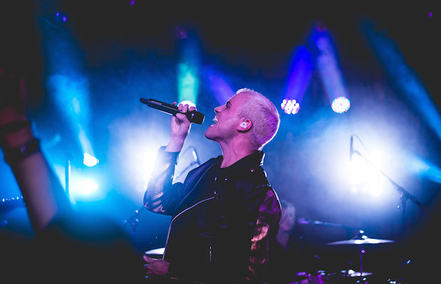 Neon Trees review header