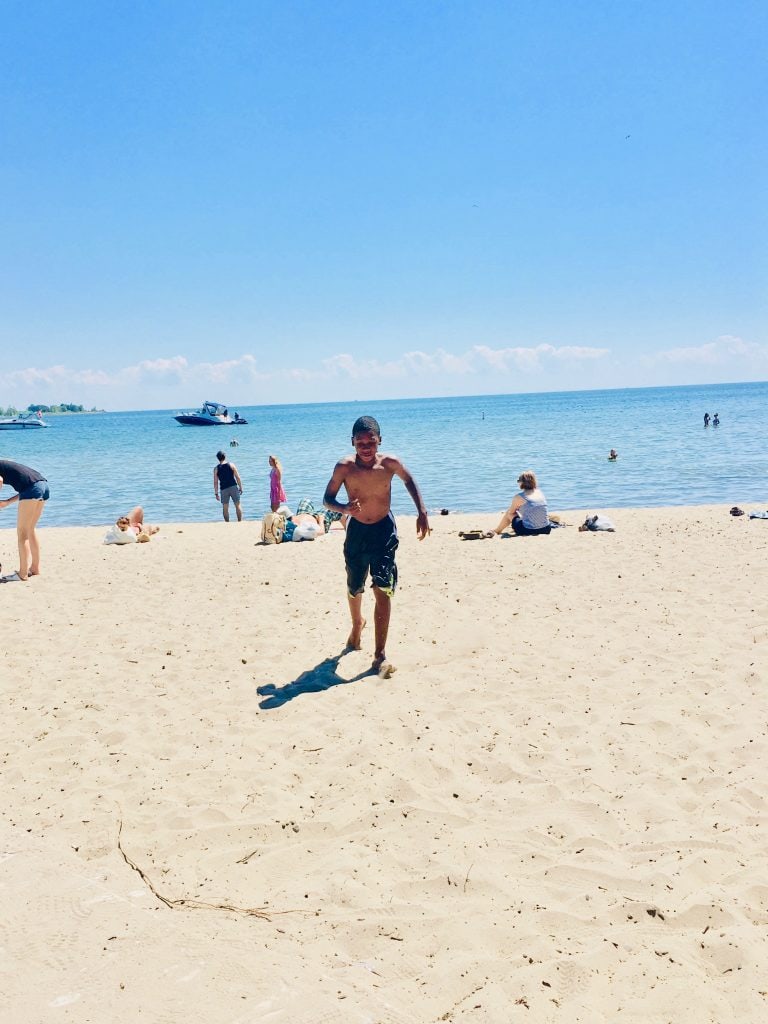 Canada for Kids: Centre Island Beach on Lake Ontario