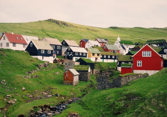 Faroe Islands: A Pilgrimage to See the Puffins of Mykines Faroe Islands: A Pilgrimage to See the Puffins of Mykines