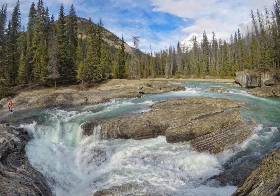 Yoho National Park: Wapta Falls and Emerald Lake Yoho National Park: Wapta Falls and Emerald Lake