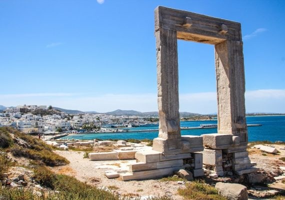 Sunshine and Sights in Naxos with Kids Sunshine and Sights in Naxos with Kids