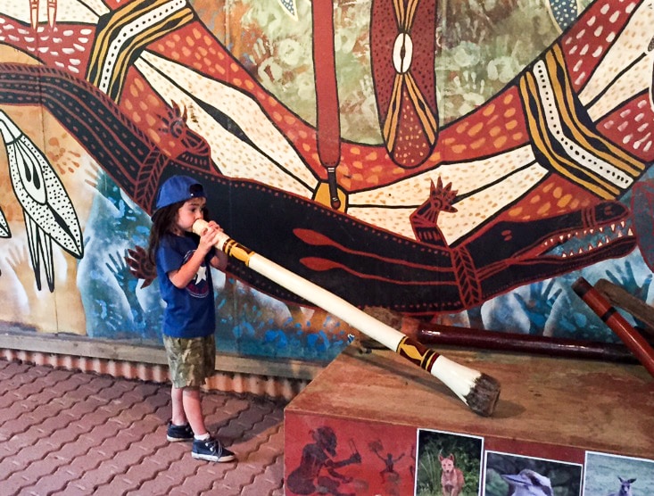 Australia for Kids: The Didgeridoo