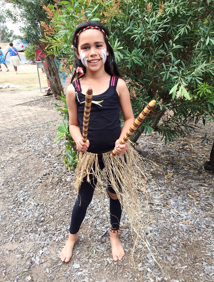 Australia for Kids: Clapsticks