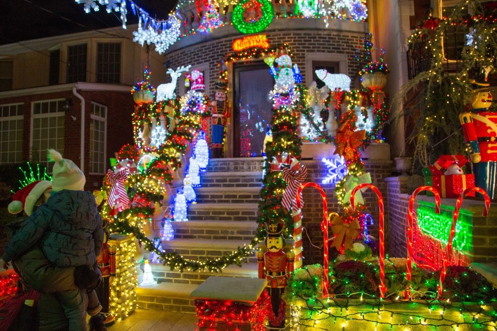 NYC for Kids: Dyker Heights holiday lights