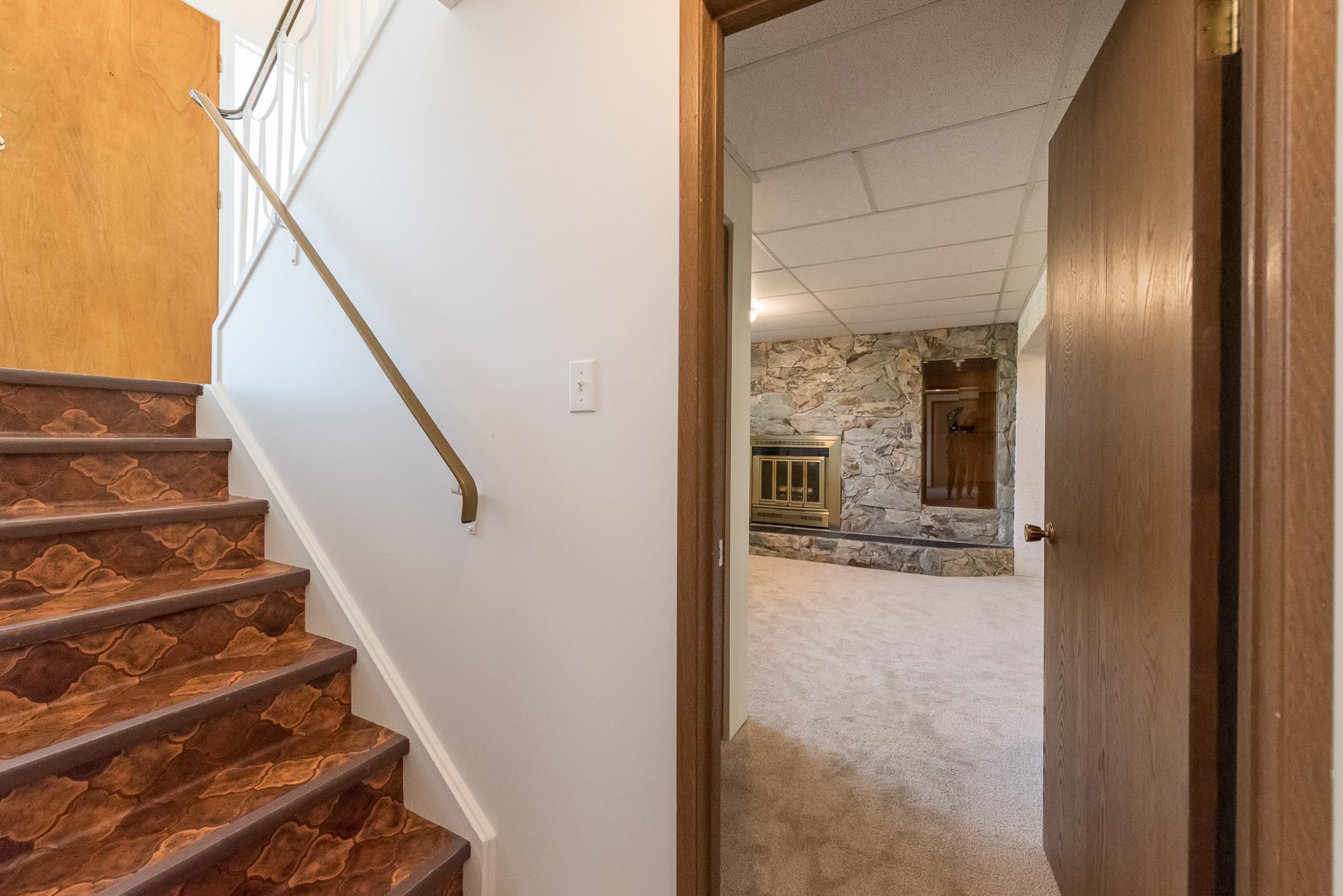 306 Clareview Road, Edmonton, AB T5A3Y8 Erin Sneazwell KENNEDY Real