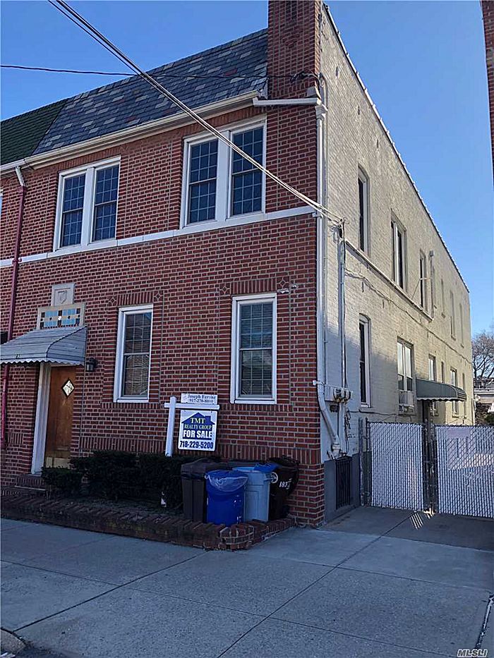 Kensington, NY 11218