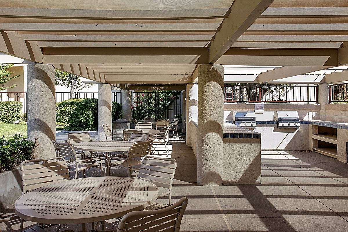 22220 Horizon Place, Chatsworth, CA 91311 Bruce Mosk Rodeo Realty