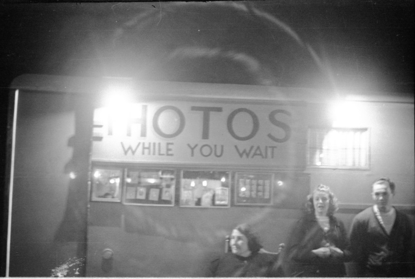 Photos while you wait at carnival · Hanford History Project